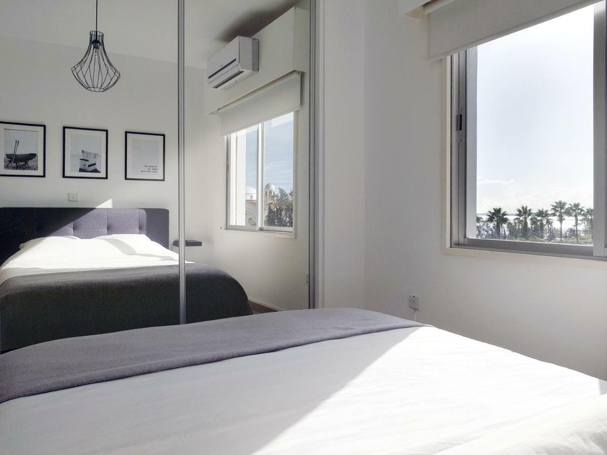 City Pearl - Modern 2 Bed Sea View Apt In City Centre ลิมาซอล ภายนอก รูปภาพ